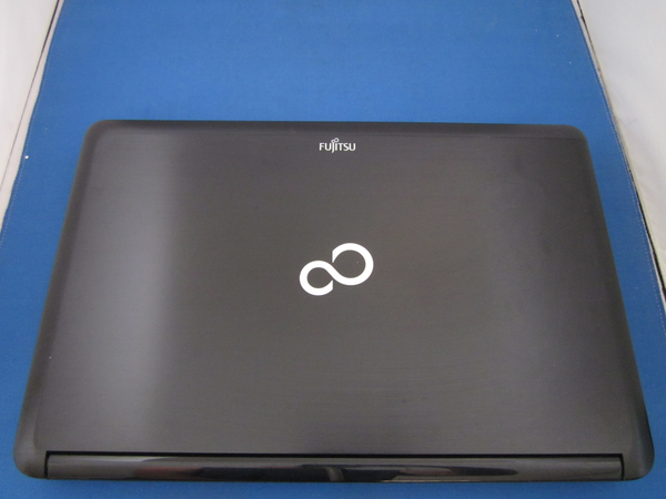 ○○【ジャンク】富士通 FUJITSU LIFEBOOK AH53/D3 / i7 8世代