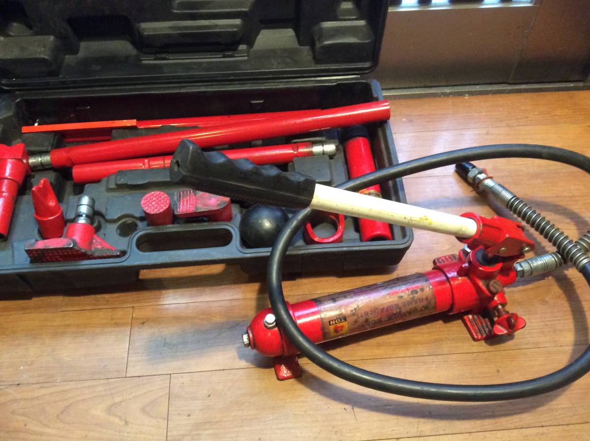 油圧ジャッキ（荷重７トン用）過負荷防止機構付 4トン用～油圧式板金用ジャッキ！！！ - 大工道具・金物