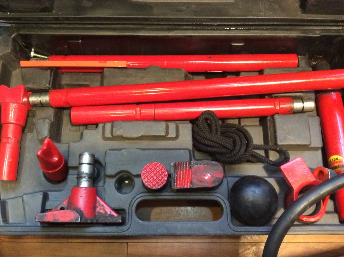 油圧ジャッキ（荷重７トン用）過負荷防止機構付 4トン用～油圧式板金用ジャッキ！！！ - 大工道具・金物