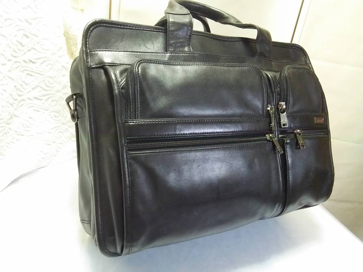 TUMI ラージエキスパンダブル ブリーフ 美品TUMI トゥミ ブリーフ