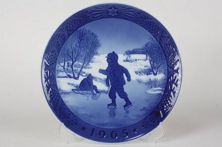 ◇ 1925年 ロイヤルコペンハーゲン イヤープレート「クリスチャンハブ