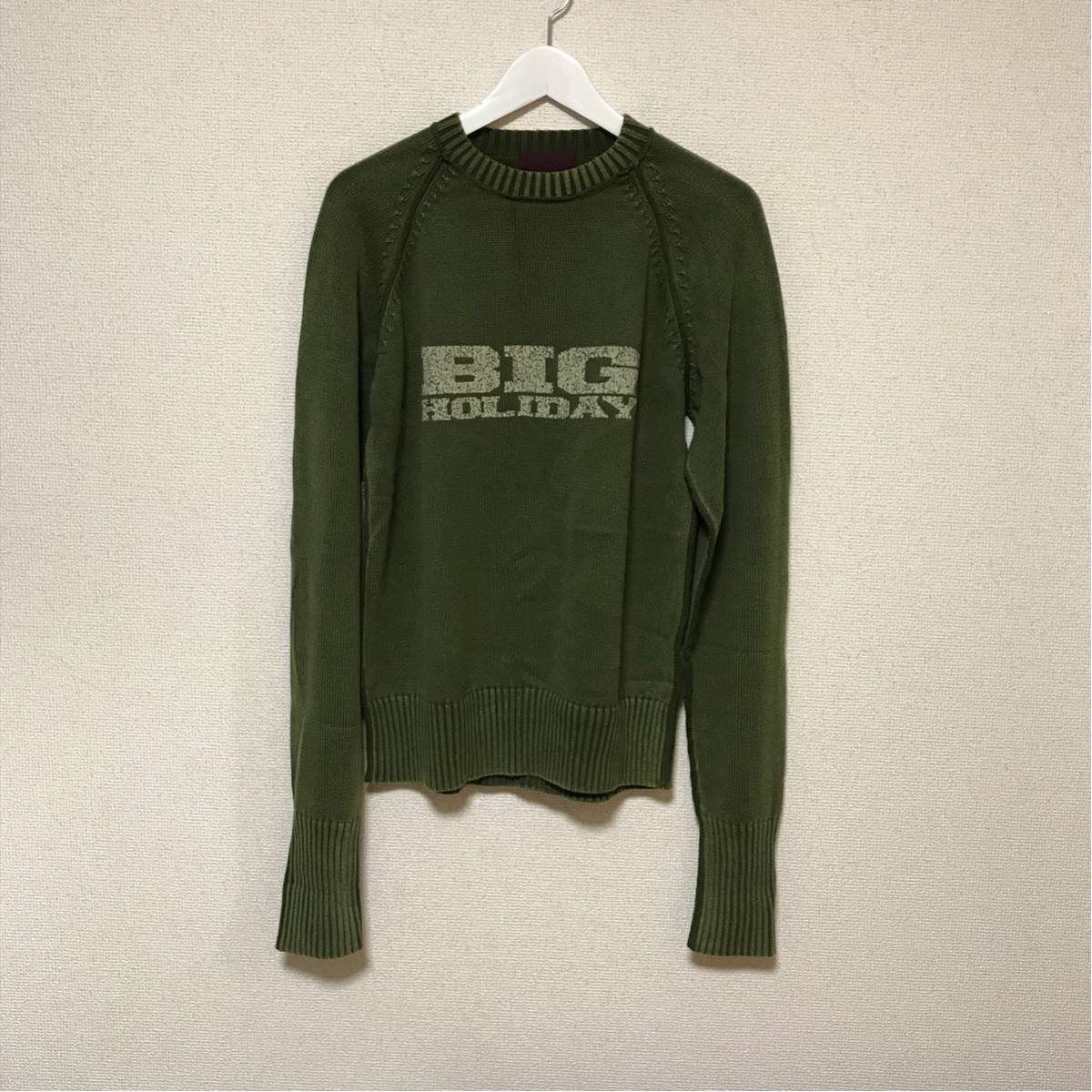 TMT ニット　BIG HOLIGAY カーキ　サイズＭ　セーター