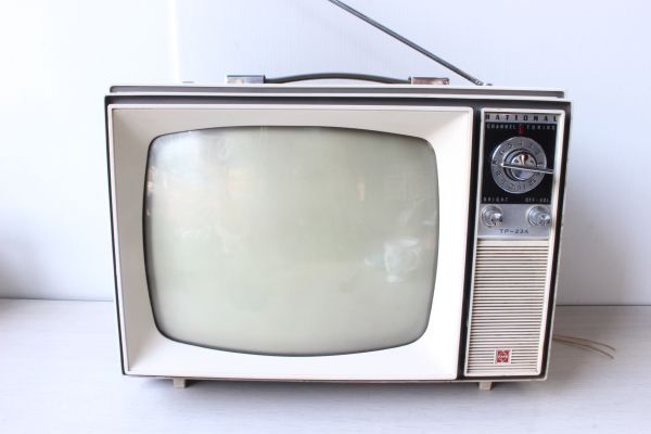 1960年代ナショナル真空管パーソナルテレビ 昭和レトロ(テレビ)｜売買