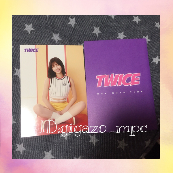 TWICE ☆ ランダムトレーディングカード モモ ☆公式 JAPAN 1st SINGLE One More Time リリースイベント オフィシャルグッズ☆ トレカ MOMO_1