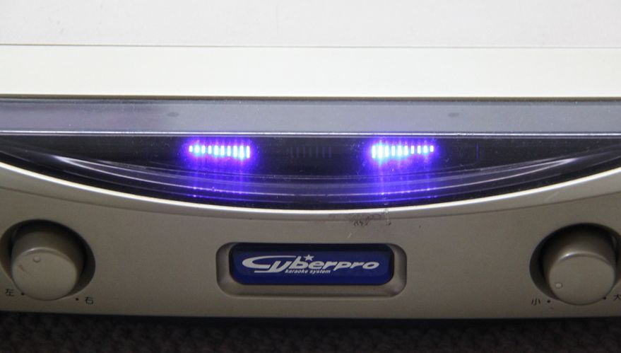 DAM-A100 アンプ 240W 第一興商 DAM-A100 カラオケ機器 パワーアンプ 安い，品質保証 第一興