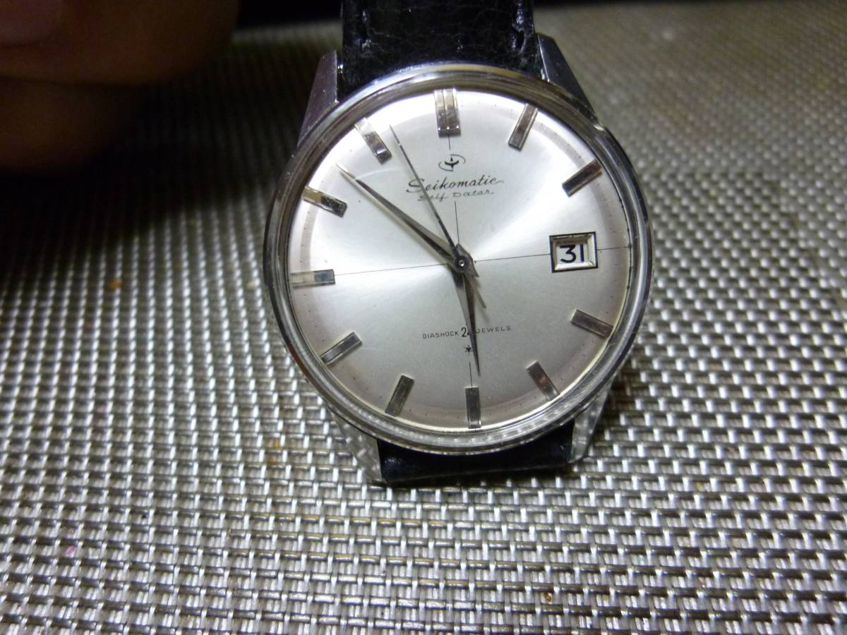 ☆動作品 SEIKOMATIC Self Dater 24石☆自動巻き腕時計☆15022E ゴールド色