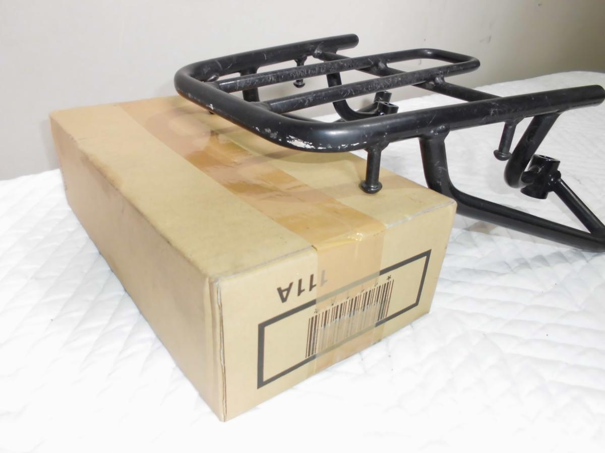 ☆ マジェスティ250(SG03J)リアキャリア 中古品 rk ☆