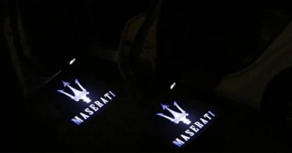 カーテシランプ マセラティ Maserati LED ロゴ 純正交換タイプ ドア