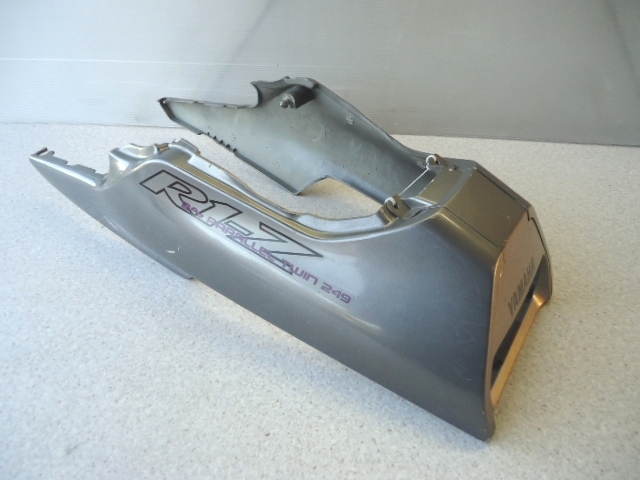 3XC R1-Z 純正シートカウル テールカウル