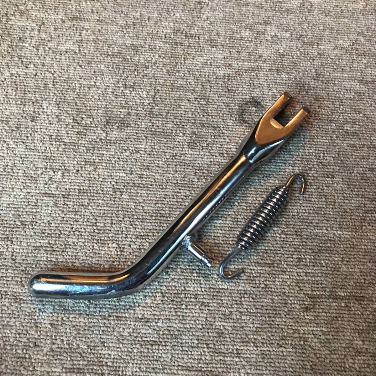 SR400 サイドスタンド 重厚感 ローダウン