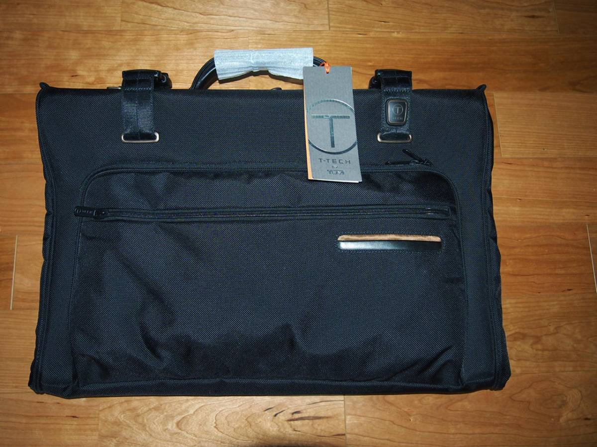 送料無料！格安！TUMI TEGRA LITE MAX CARRY-ON 4 WHEELED BRIEFCASE