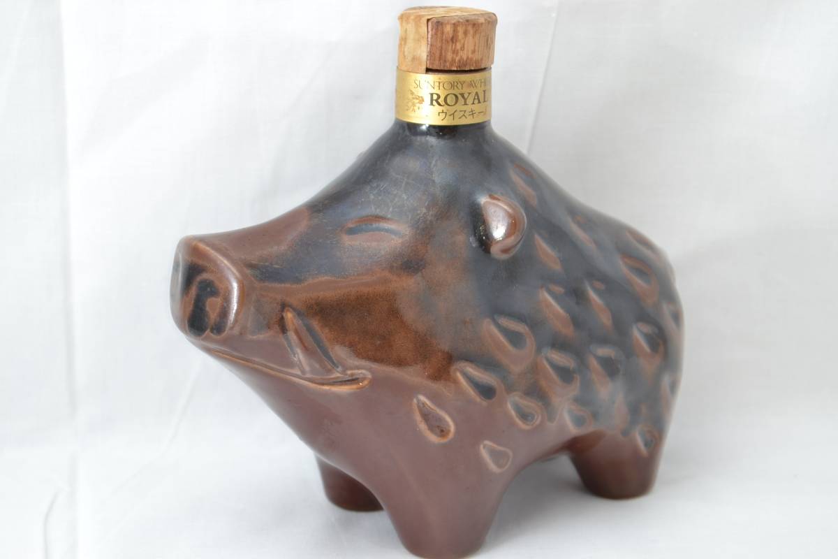 ★未開栓★SUNTORY サントリー ROYAL 干支ボトル 亥歳 猪 陶器★