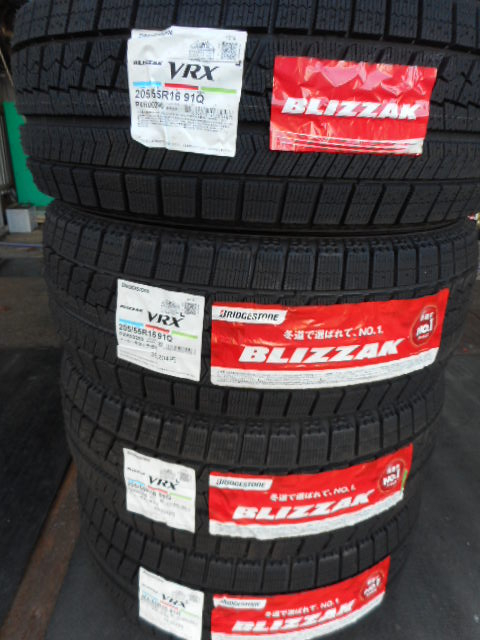 M673　BSブリヂストンVRX　205/55R16　4本在庫処分！