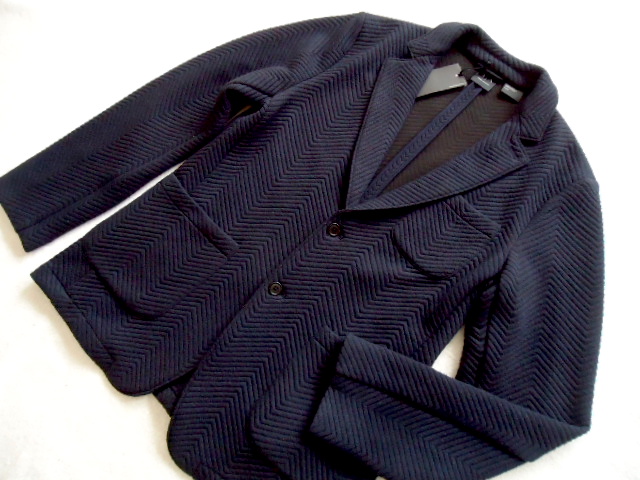 新品アルマーニ L 　お洒落なキルティングデザイン　ジャケット　少々難あり