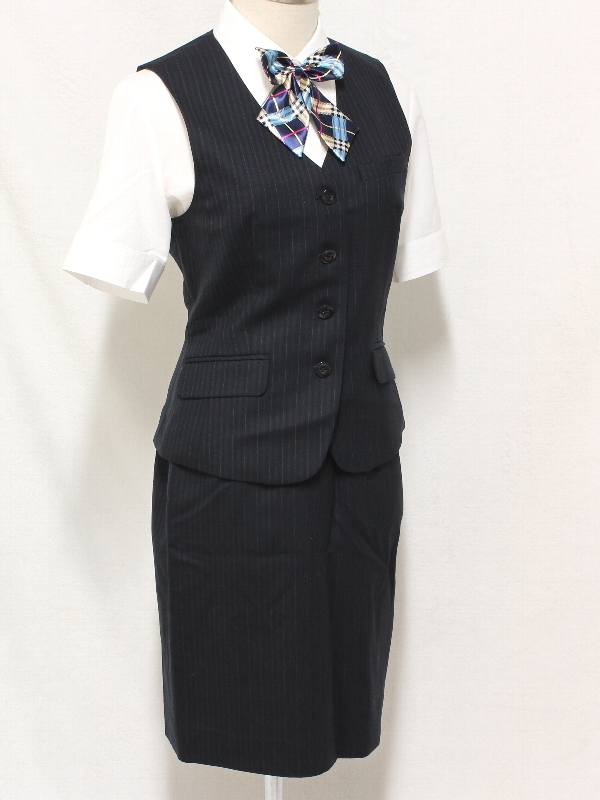 ◆Amatir製 / 金融機関 受付 OL 制服 / 事務服 15号◆ ベスト、スカートセット（中古品）、新品リボン、中古ブラウスのオマケ付