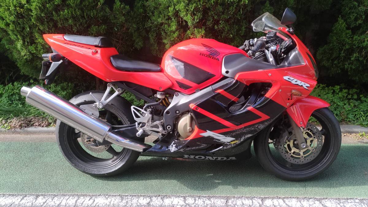 CBR600F4i 01モデル おまけパーツ多数 車検2019 11月まで