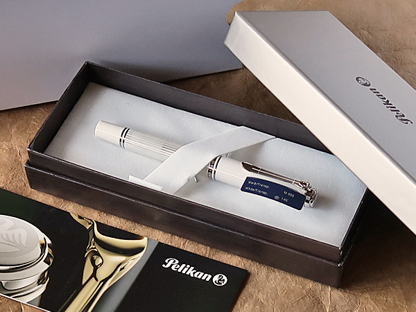 ペリカン ☆ Pelikan ☆ スーベレーン M605 ホワイト・ストライプ EF