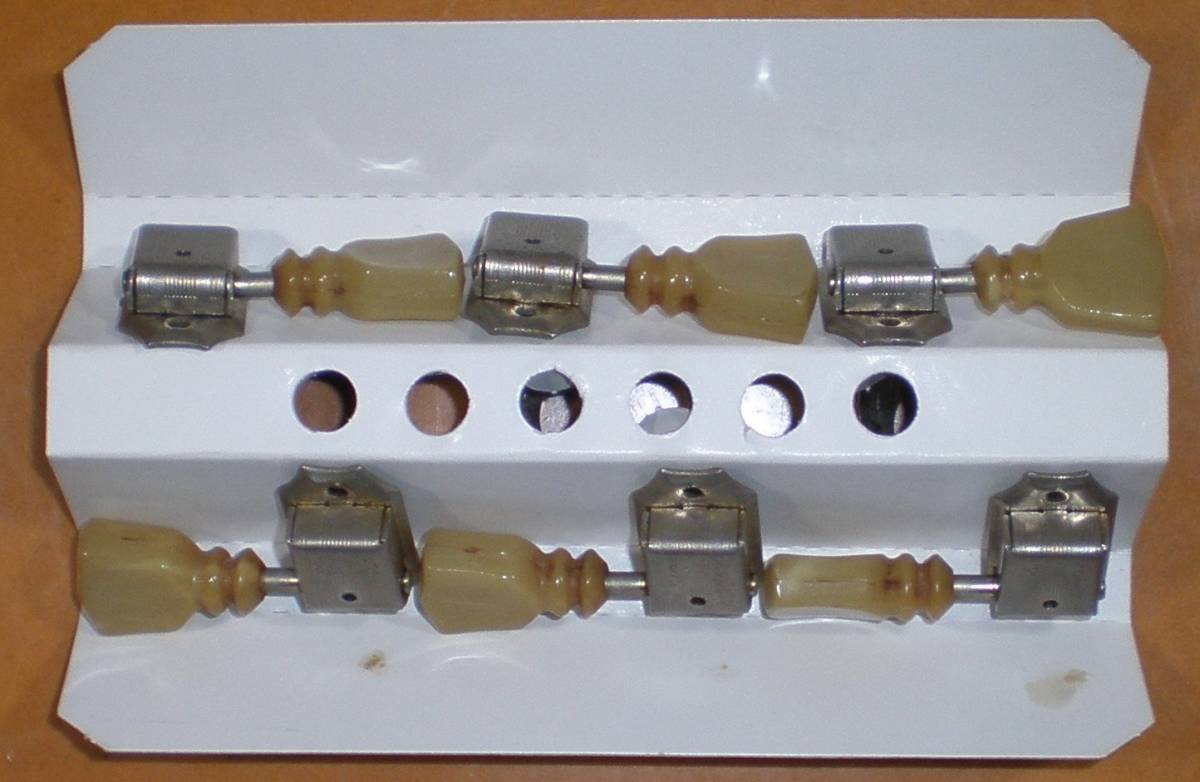 ヴィンテージ ２こぶペグ 1960年代後半 良品・不良品混在