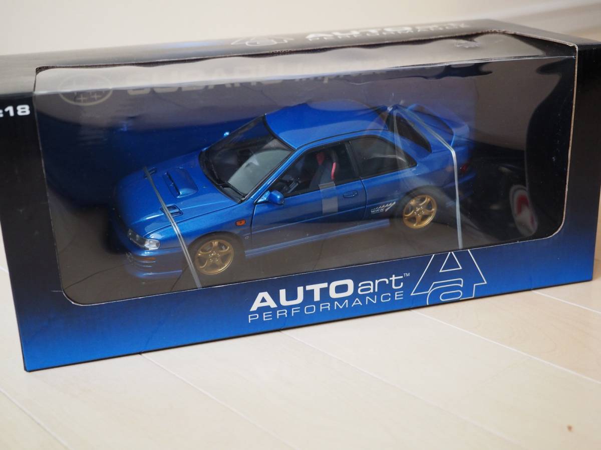 ミニカー オートアート 1/18 スバルインプレッサ WRX STi バージョン GC8