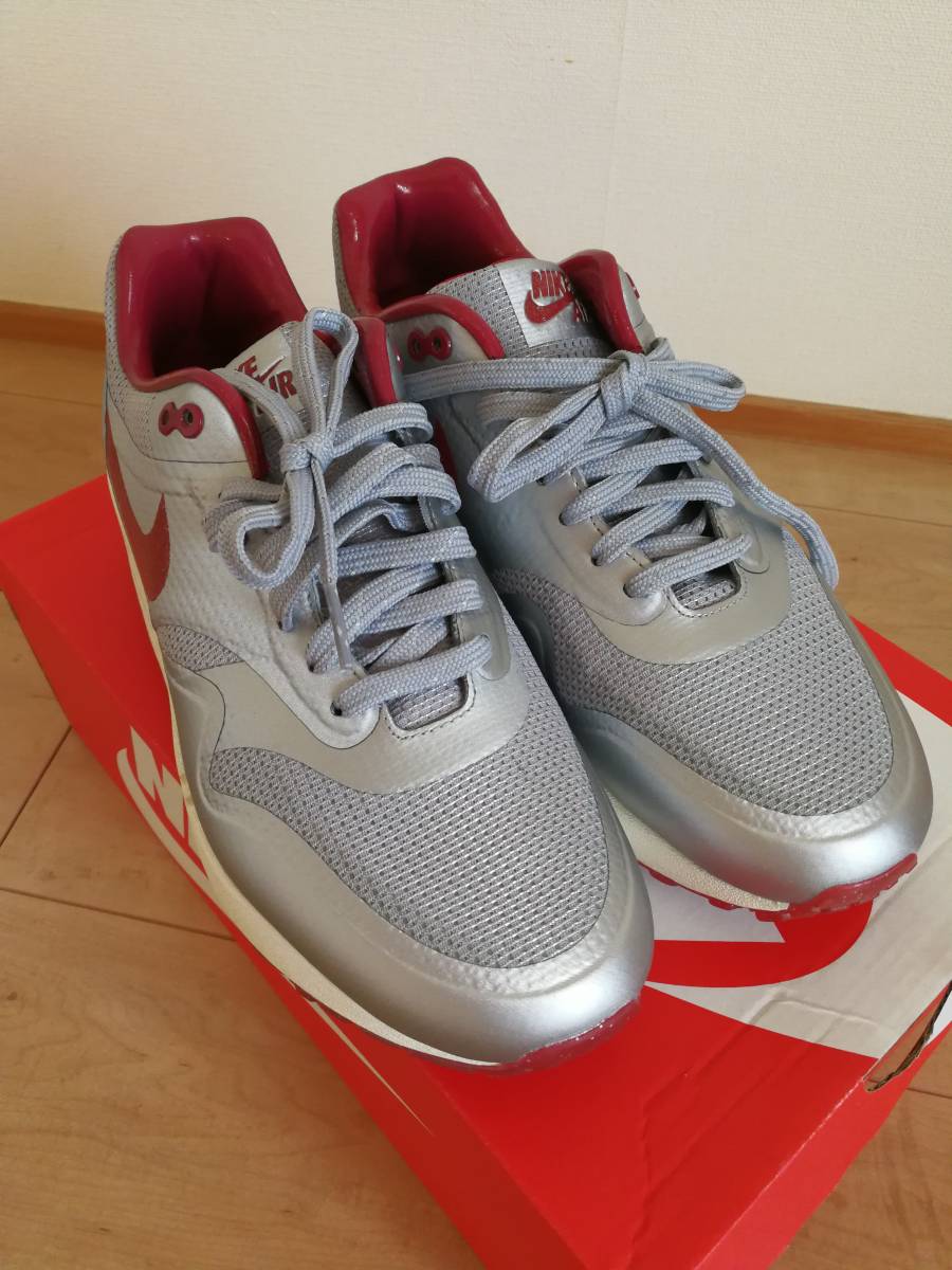 【新品】ナイキエアマックス1　ナイキエアマックス1　NIKE AIR Max1 HYP QS「NIGHT TRACK」　US7 25cm