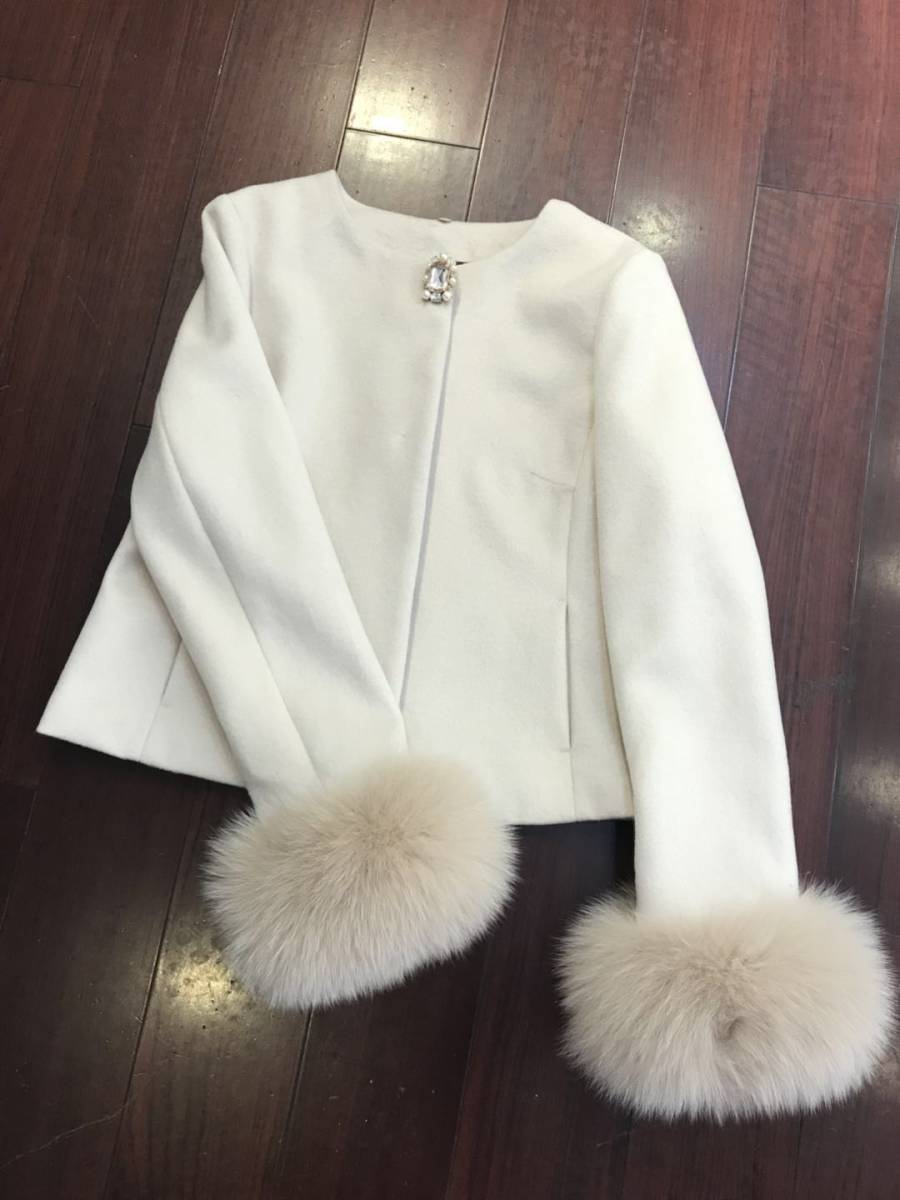 JUSGLITTY (ジャスグリッティー) 2WAY ファー付きショートコート 2