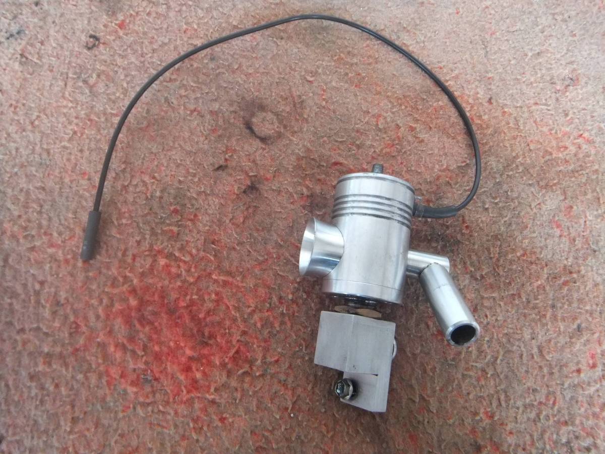 (H20 ジムニー JB23W)　テイクオフ プッシュンR SS　社外 ブローオフバルブ