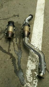 エルグランド 触媒 E51 UA-E51⁄エルグランド日産 0 20802-WL125(触媒