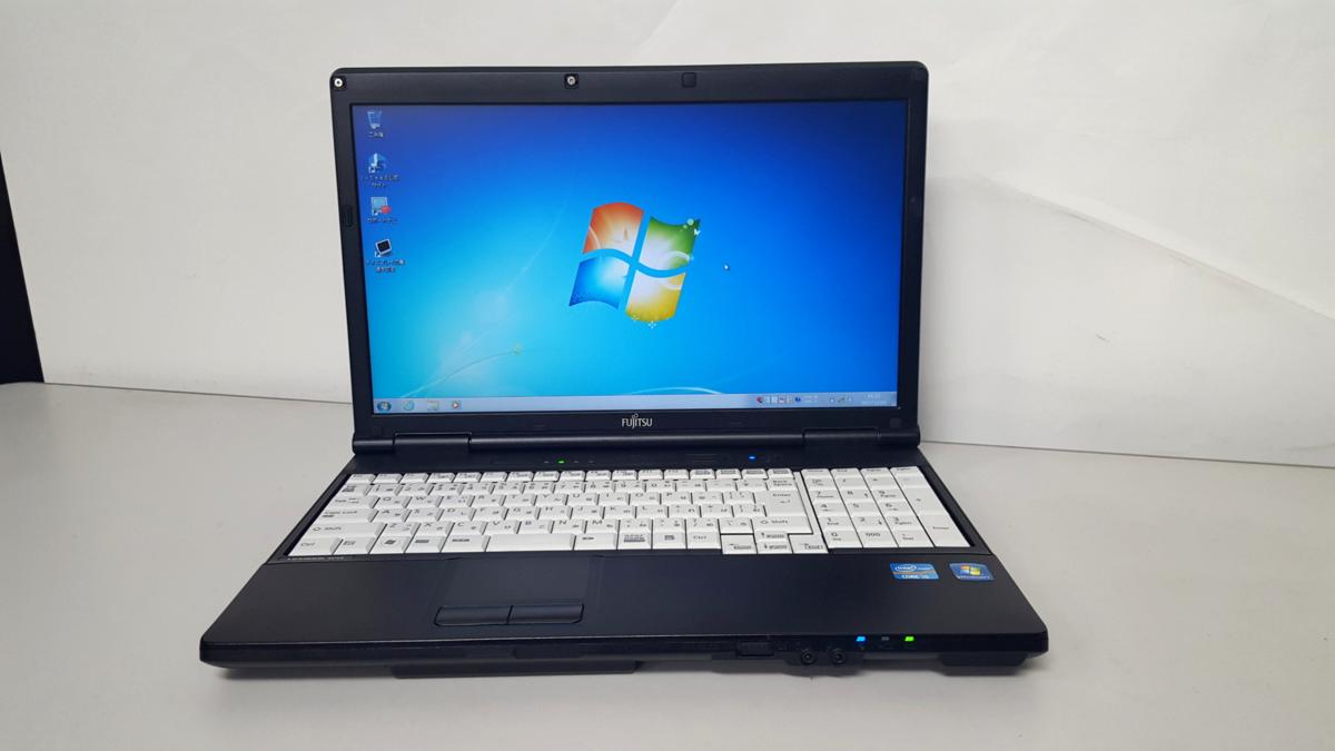 富士通】LIFEBOOK A572/E Core i5-3320M 2.6GHz メモリ4G 250GB DVDROM