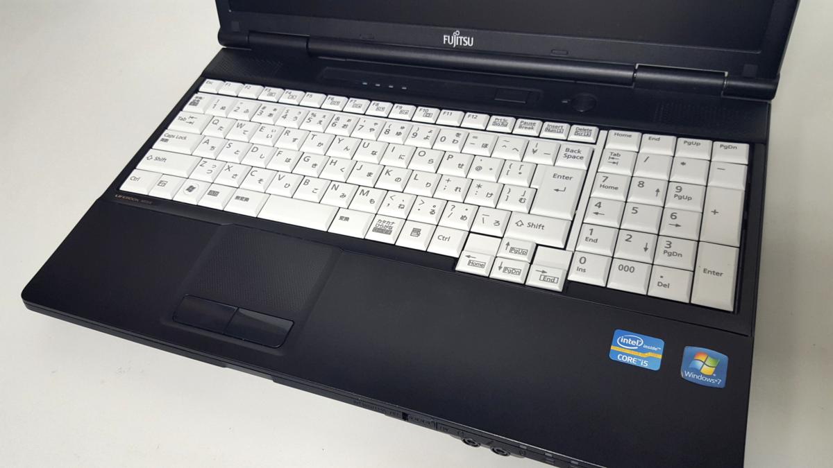 富士通】LIFEBOOK A572/E Core i5-3320M 2.6GHz メモリ4G 250GB DVDROM