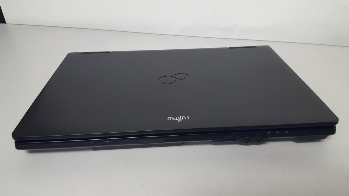 富士通】LIFEBOOK A572/E Core i5-3320M 2.6GHz メモリ4G 250GB DVDROM