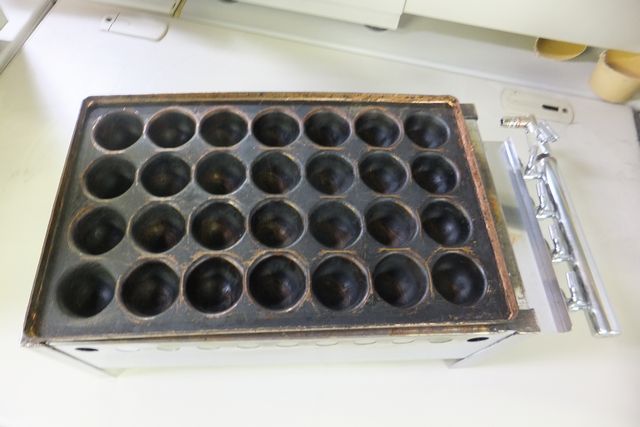 ■　メーカー不明　大穴　たこ焼き器　プロパンガス用　銅製プレート■