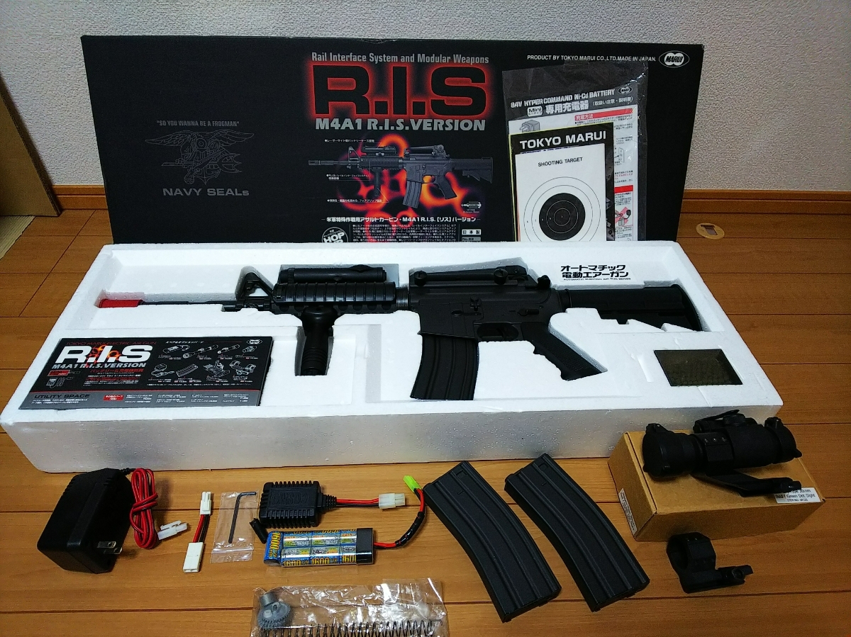 東京マルイ 電動ガン M4A1 R.I.S VERSION 外箱・取説付 リスバージョン