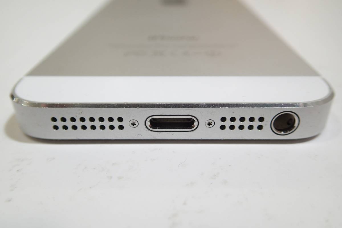 □中古□ iPhone5 16GB ホワイト au 判定〇 iOS10.3.3_9