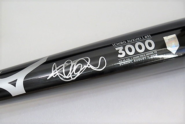 限定品！　イチロー2016年マーリンズ配布3000本安打記念バット MS】イチロー直筆サイン3000本安打記念2016年マーリンズ配布限定版