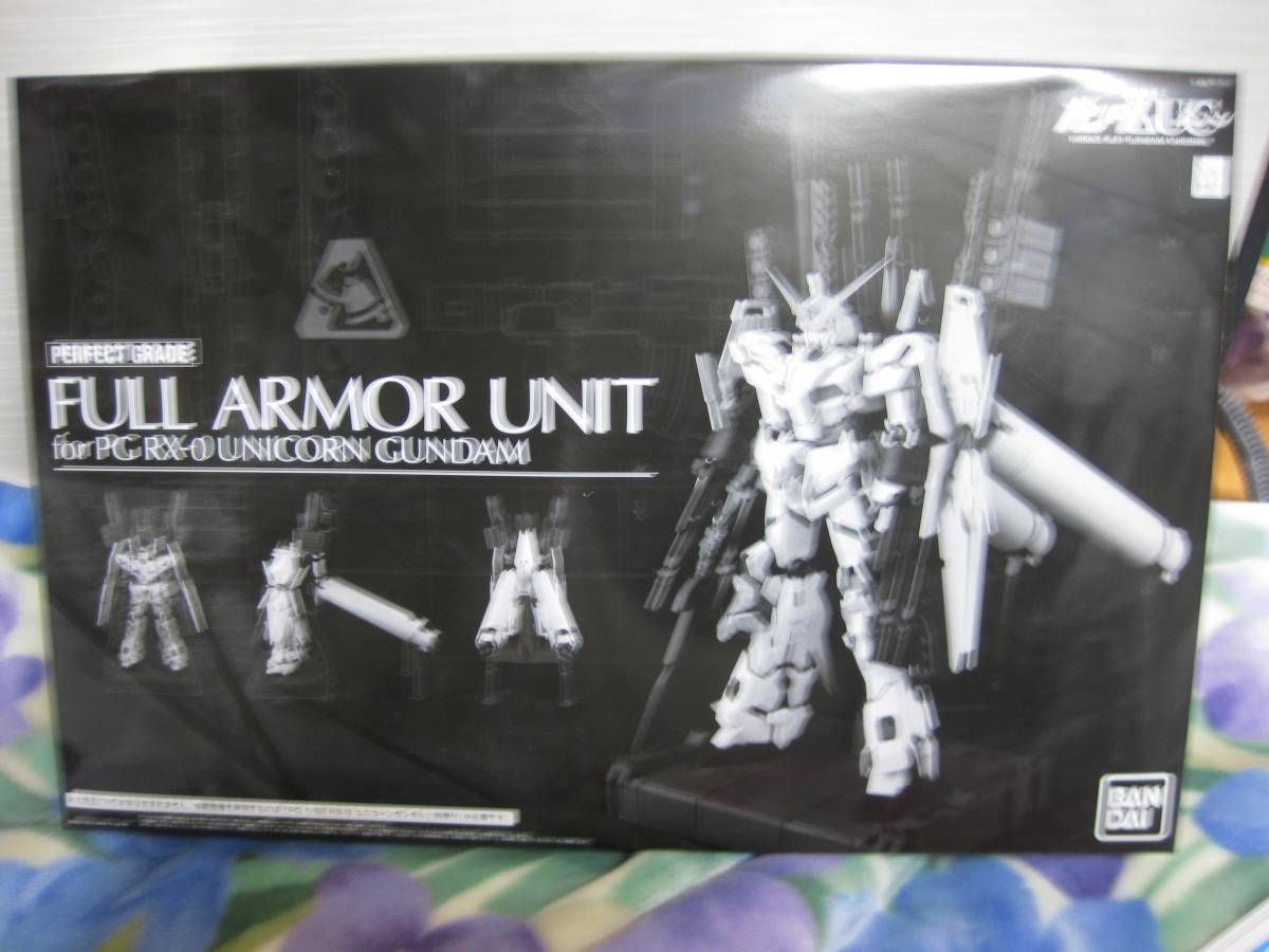 RX-0 ユニコーンガンダム用 1⁄60 PG FA拡張ユニット PG FA拡張 