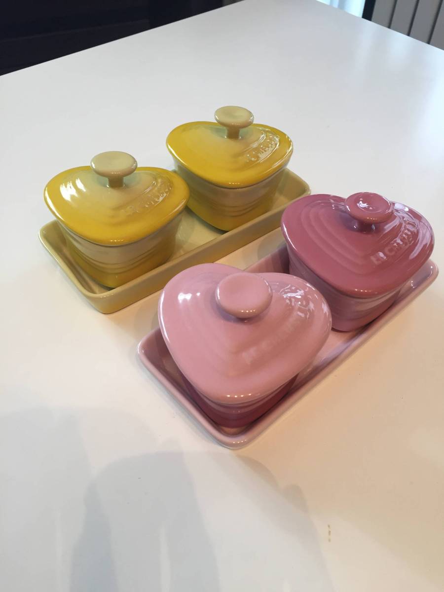 ル・クルーゼ／LECREUSET　プチラムカンダムールセット
