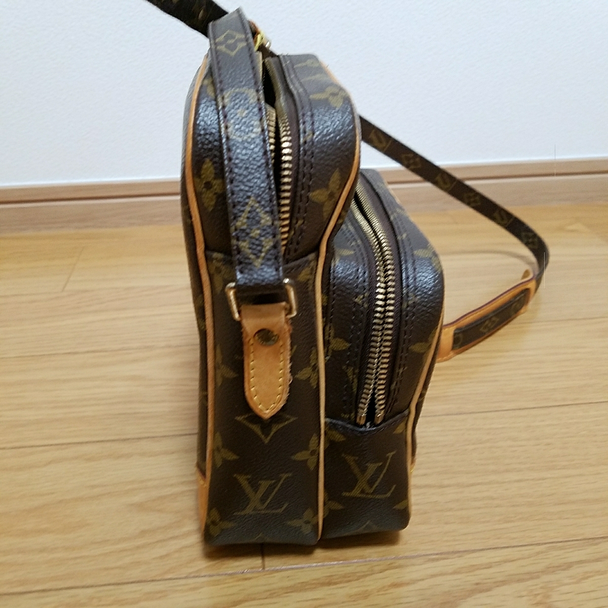 ルイ ヴィトン ショルダーバッグ ダヌーブ ブラウン モノグラム M3552 