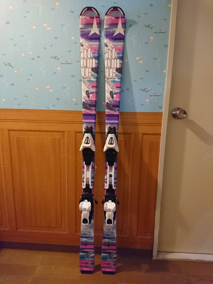 ジュニアスキー板　１４０ｃｍ　女の子