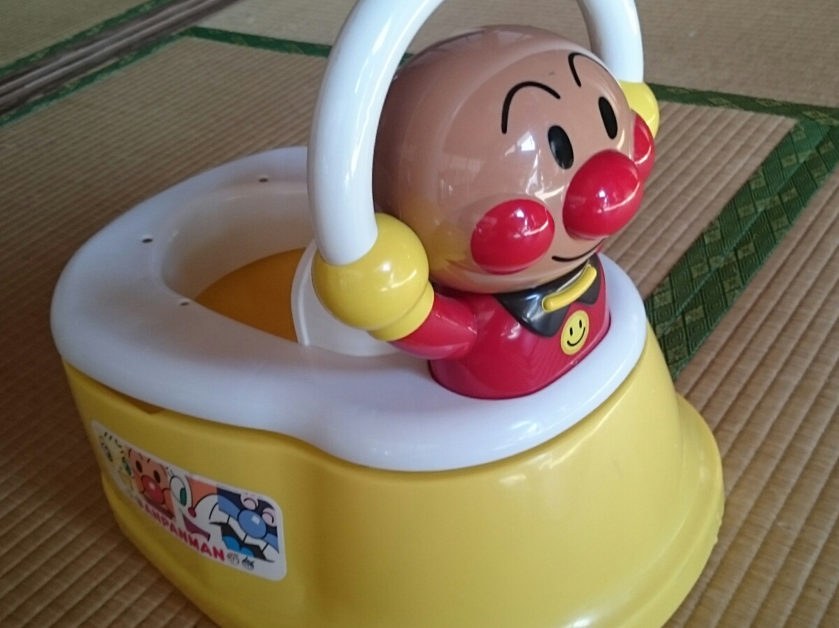 ☆アンパンマンおまるメロディー流れます。☆_1