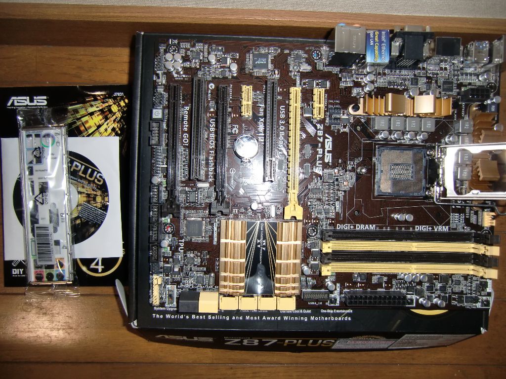 新品未使用　希少ASUS Z87-PLUS マザーボード □□ ジャンク ASUS Z87-PLUS □□ ASUS Z87-PLUS Motherboard - Specs