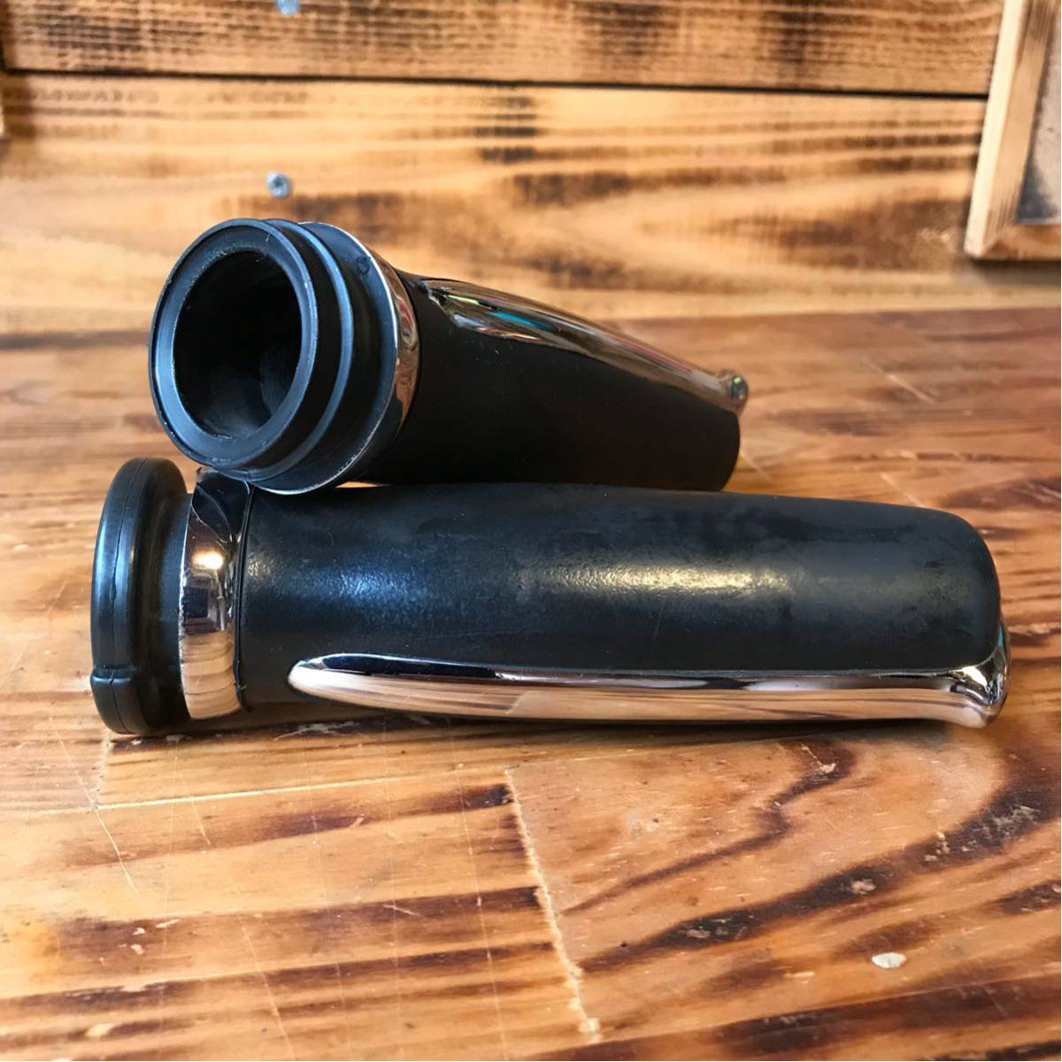 H-D純正オプションハンドルグリップ FLHX 10年式★ハーレー 格安！_1