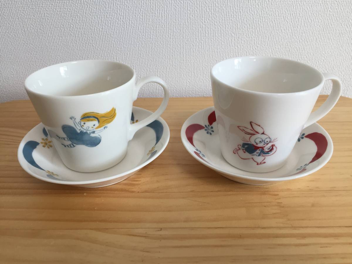 ☆カレルチャペック紅茶店☆限定デザイン☆不思議の国のアリス☆カップ＆ソ－サ－セット☆新品未使用☆_1