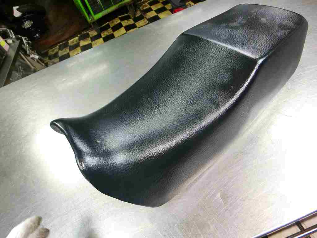 GPZ900R 2026年最新Yahoo!オークション -gpz900r シート 純正の中古品