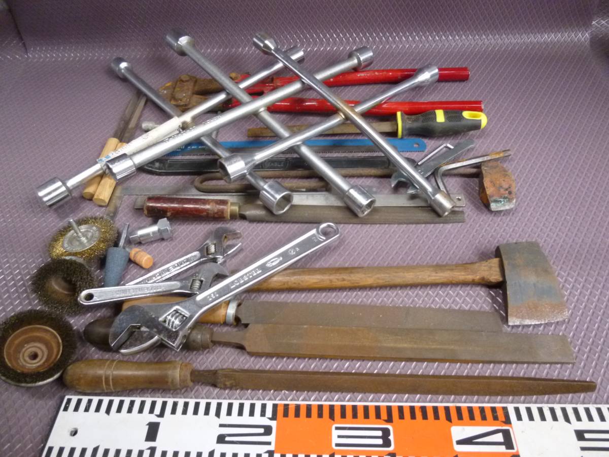 工具セット☆十字レンチ、片手斧、モンキー、ヤスリ 他 ■No，136