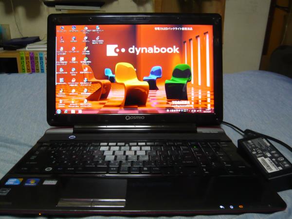 □TOSHIBA【Qosmio V65/87M】 core i5/4GB/500GB□Win7 Qosmio