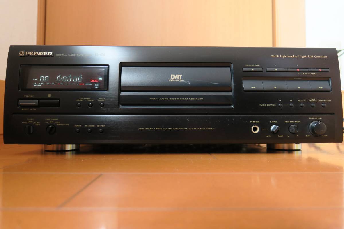 Pioneer パイオニア D-05 DATデッキ 動作品 D-O5 Pioneer パイオニア 