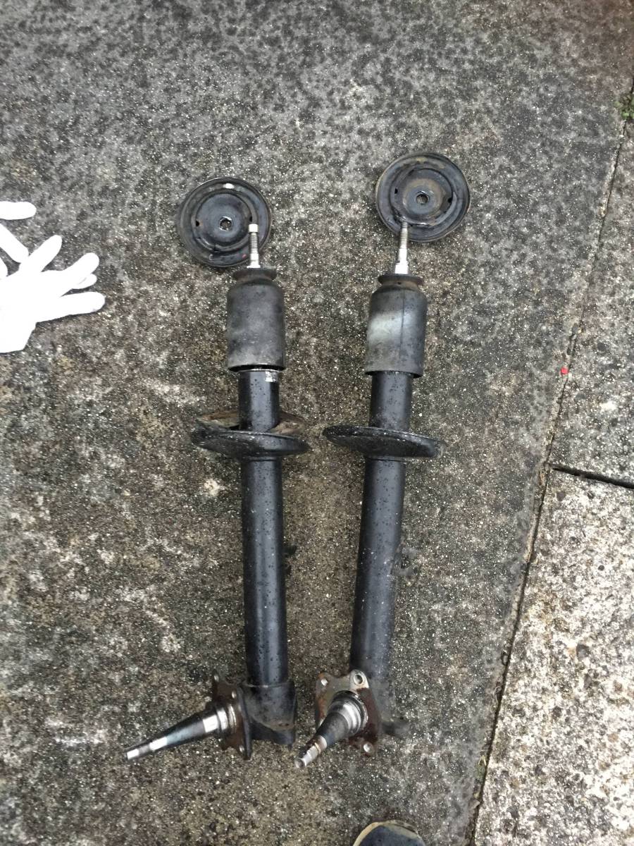 AE86 純正 ストラット スピンドル良品 【公式通販】