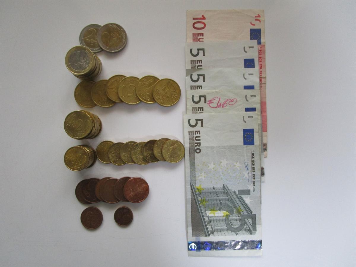 欧州連合(ユーロ) 158○ユーロ 紙幣 硬貨 計51.08ユーロ u003c 海外通貨 u003c 文