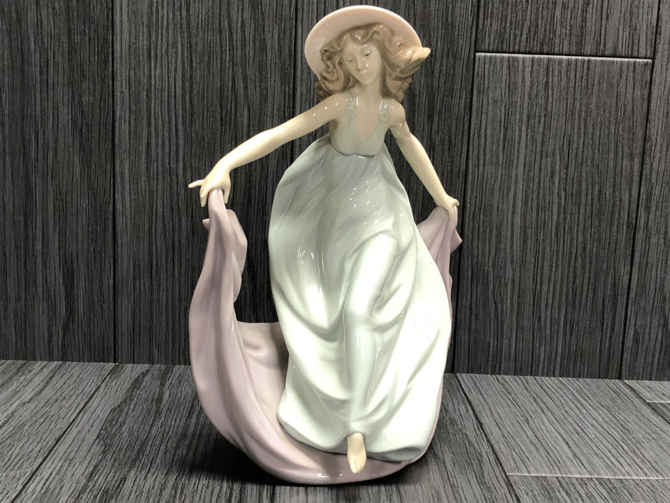 リヤドロ フィギュリン LLADRO LLADROリヤドロ 5662希少 僅かに難有 5