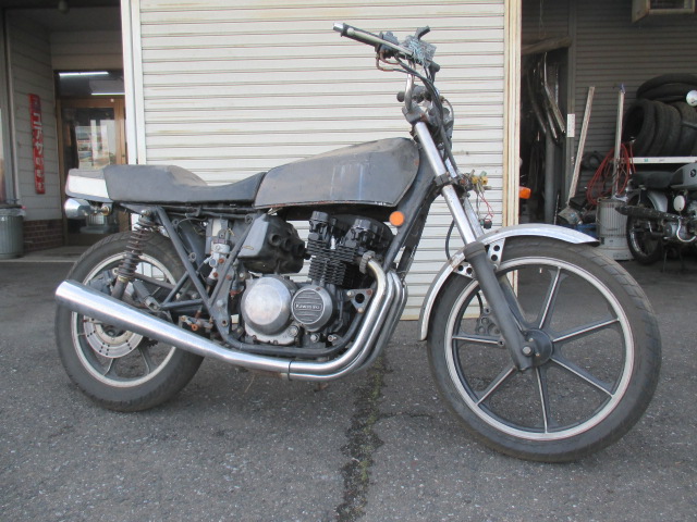 Z400FX E1、車体番号200番台 書無 部品取り（モリワキ 